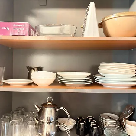 Bohemian Flat, 2br, In Taksim Square, Beyoglu